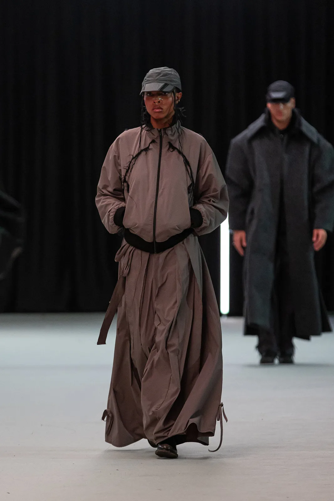 2025_MDMA_DEFILE-Catwalk_coll-EwenDanzeisen_4