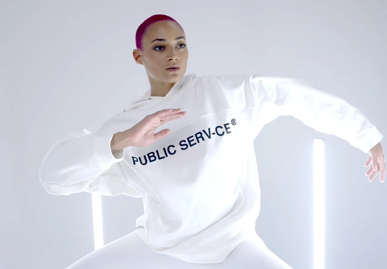 Public Serv Ce Metalmagazine 7 2