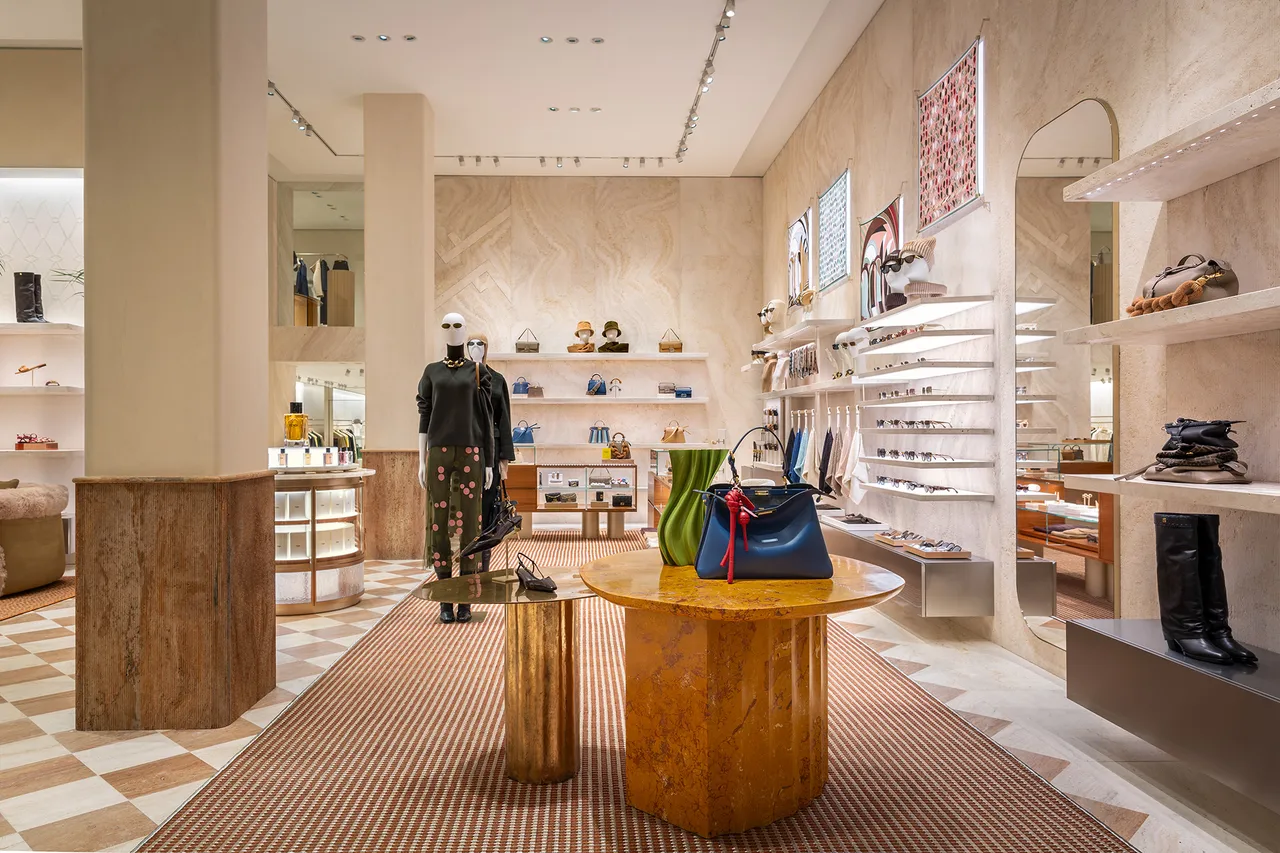 FENDI_Madrid-Ortega-Boutique-@SRivoltella-(25)