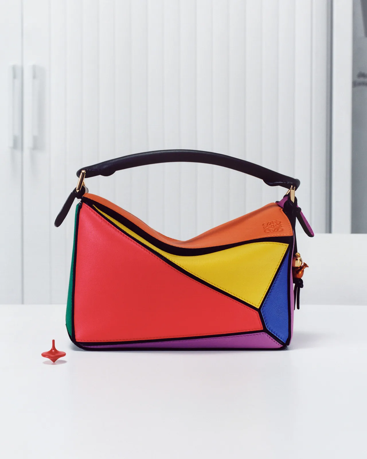 LOEWE_2025_10TH_YEAR_PUZZLE_ANNIVERSARY_COLLAGES_5