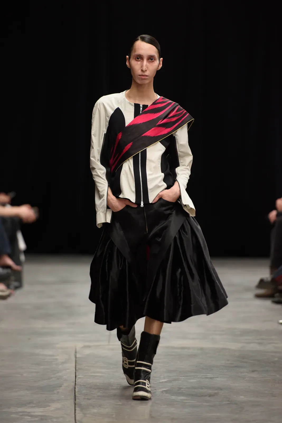 metal-mercedes-benz-fashion-week-tbilisi-02-gio-levan-06
