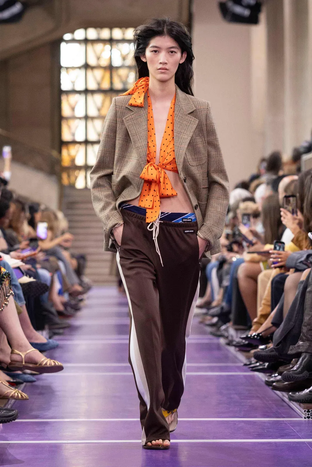 metal-miu-miu-ss27-11