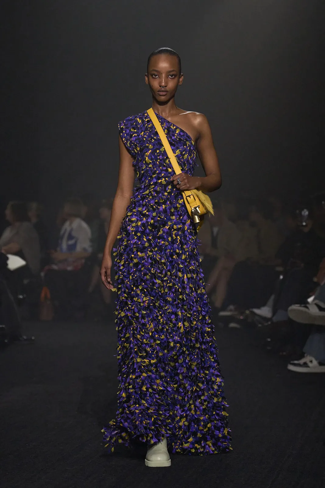Burberry Fall 2023 Ready to Wear Gorunway 34