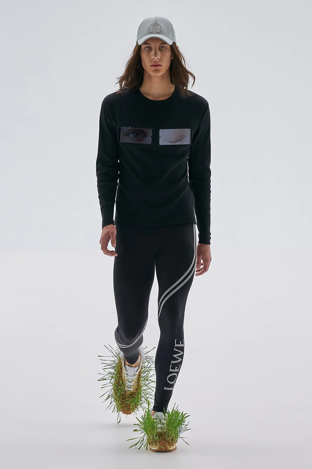Loewe S S23 Mens Show Runway Look 25 Front Rgb Cropped 2x3 25