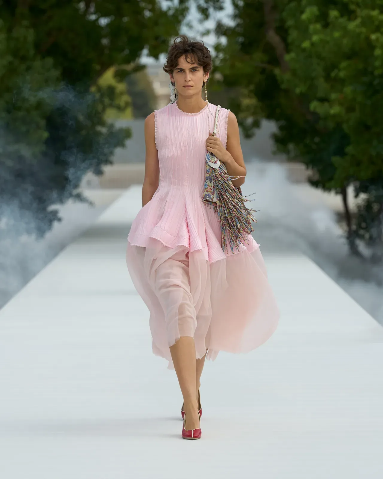 metal-dior-ss27-16.webp