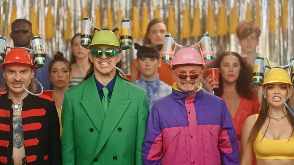 Oliver Tree and Little Big ft. Tommy Cash