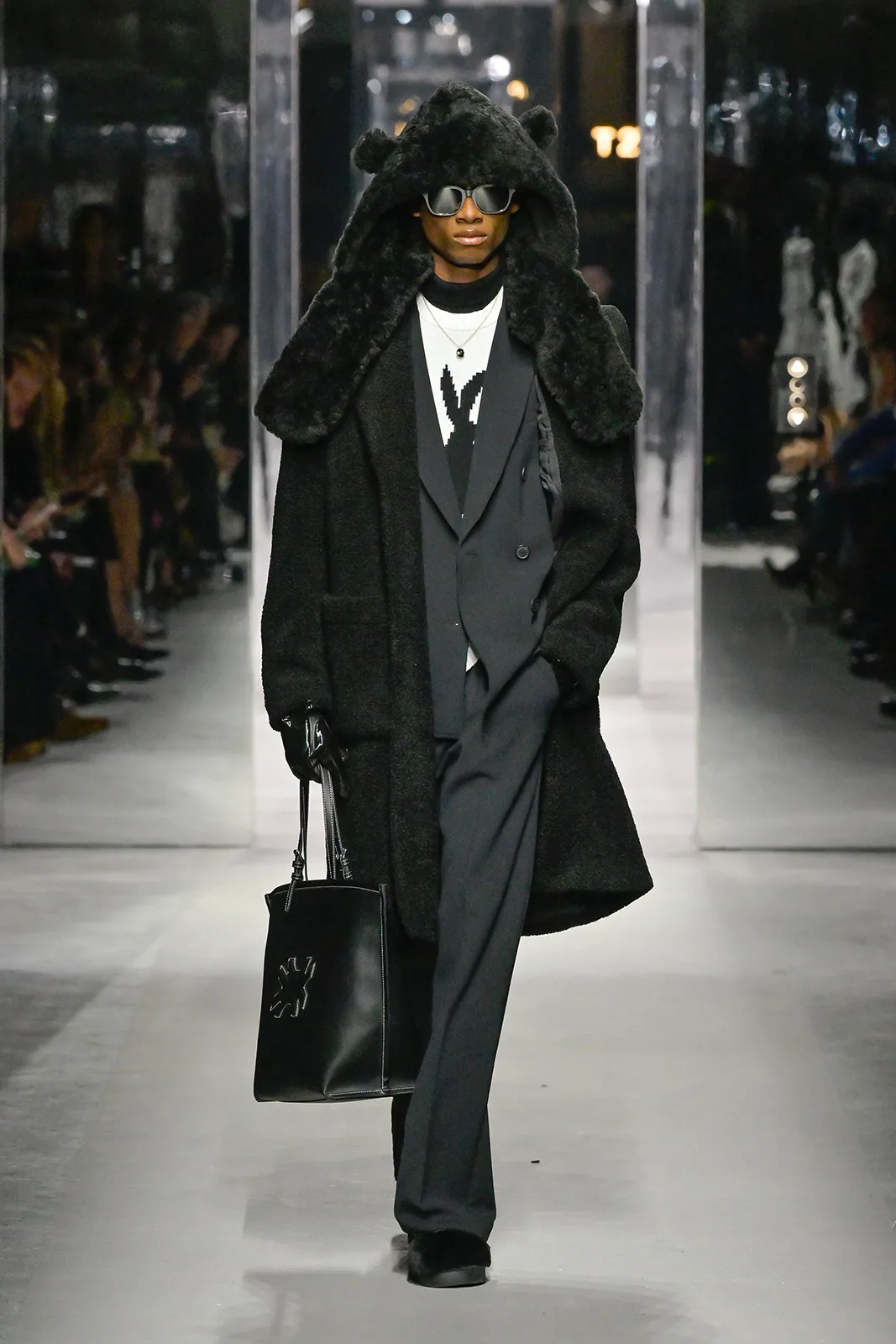 Benetton Fw23 Runway Press Look05