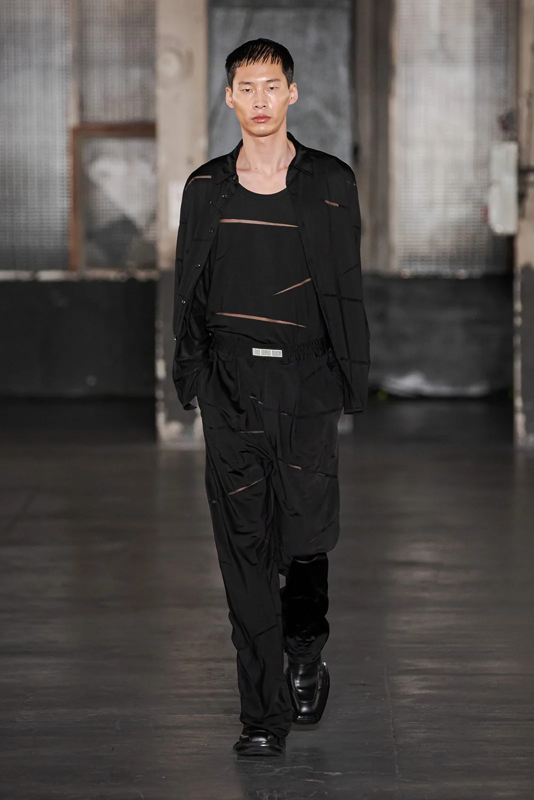 Louis Gabriel Nouchi Metalmagazine 25.jpg