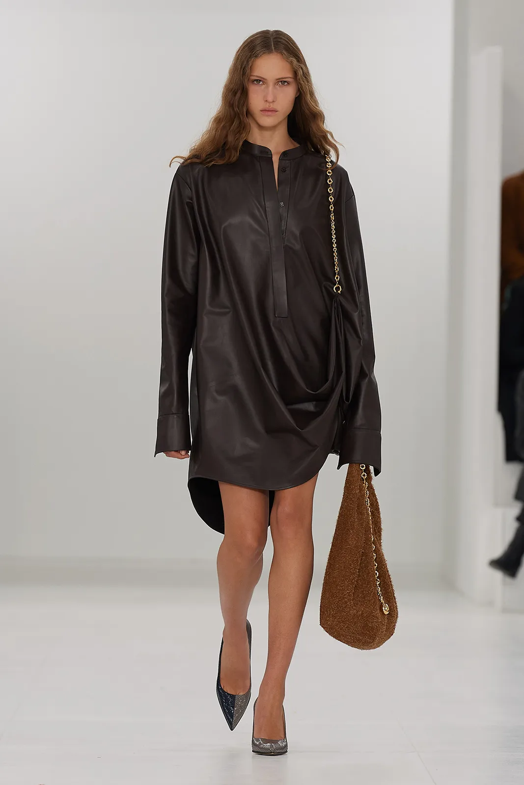 Loewe F W23 Ww Show Runway Look 4