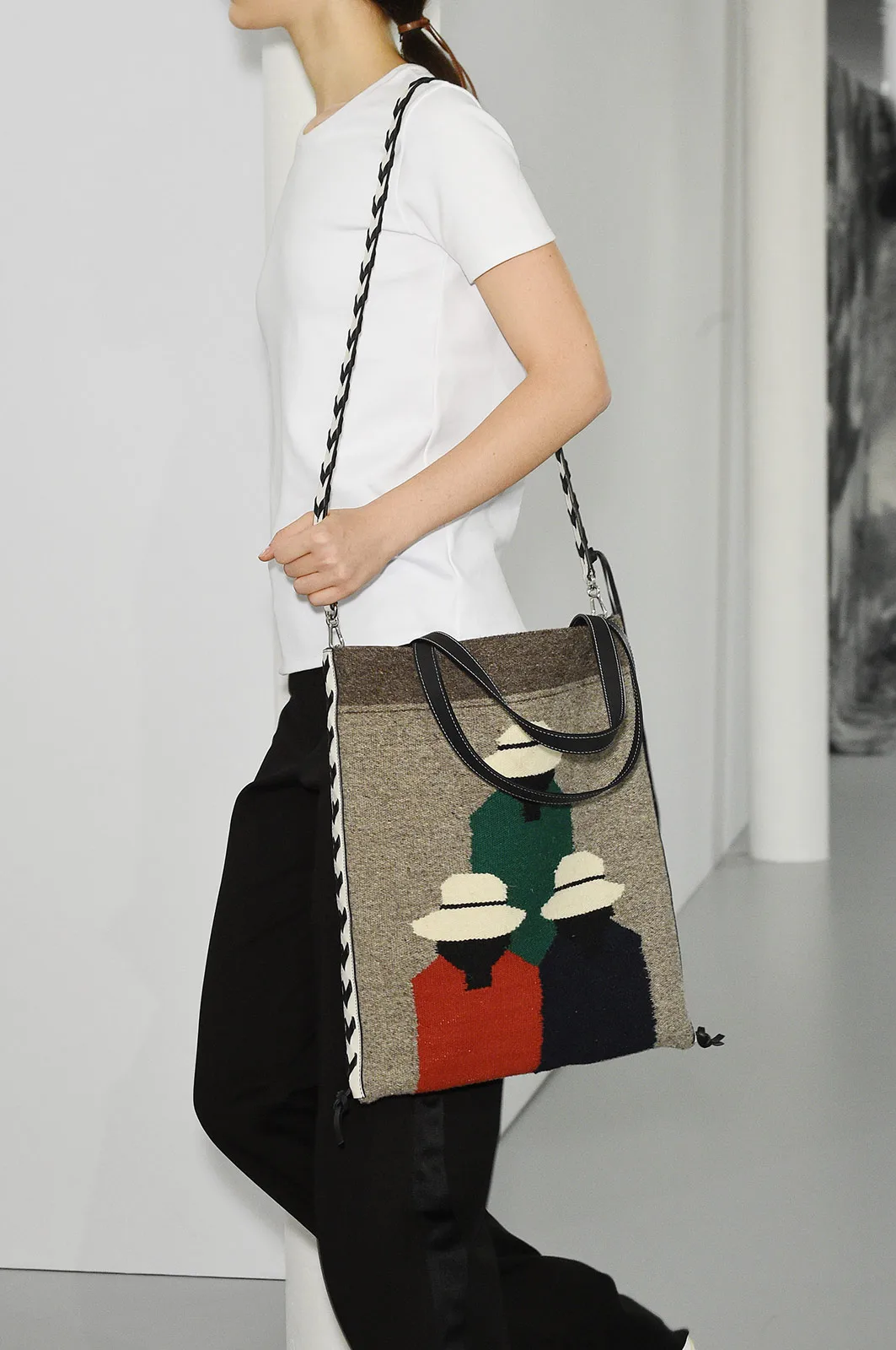 Blankets Loewe Metalmagazine 1