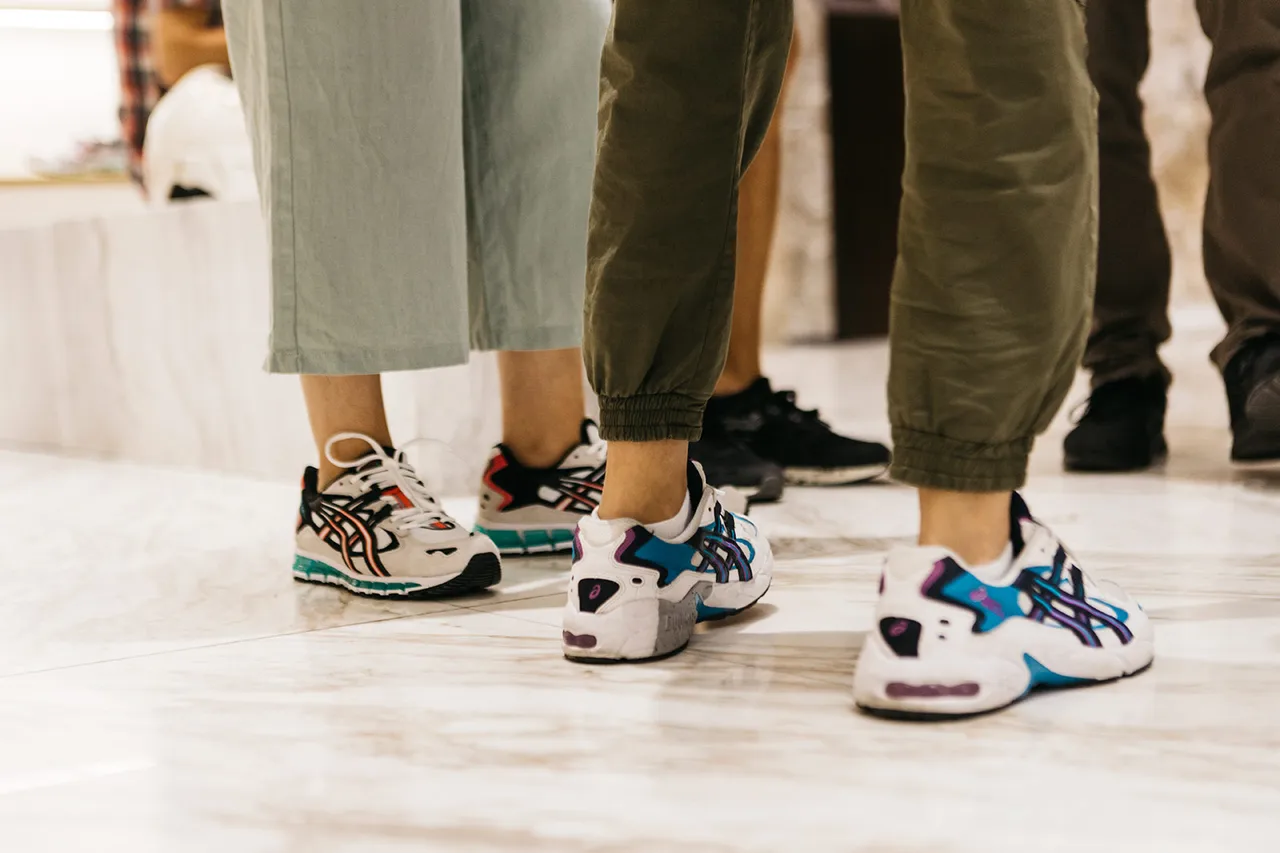 Asics Gel Kayano 5 360  Presentacion Svd 9
