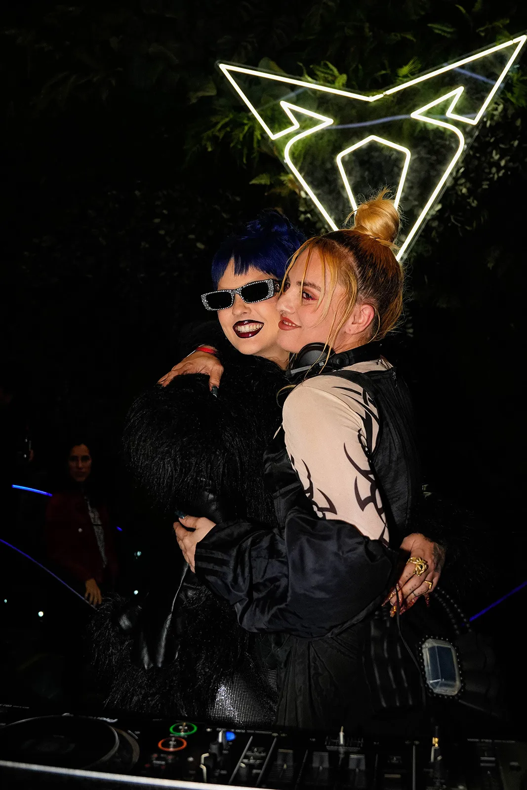 METAL-CUPRA-25