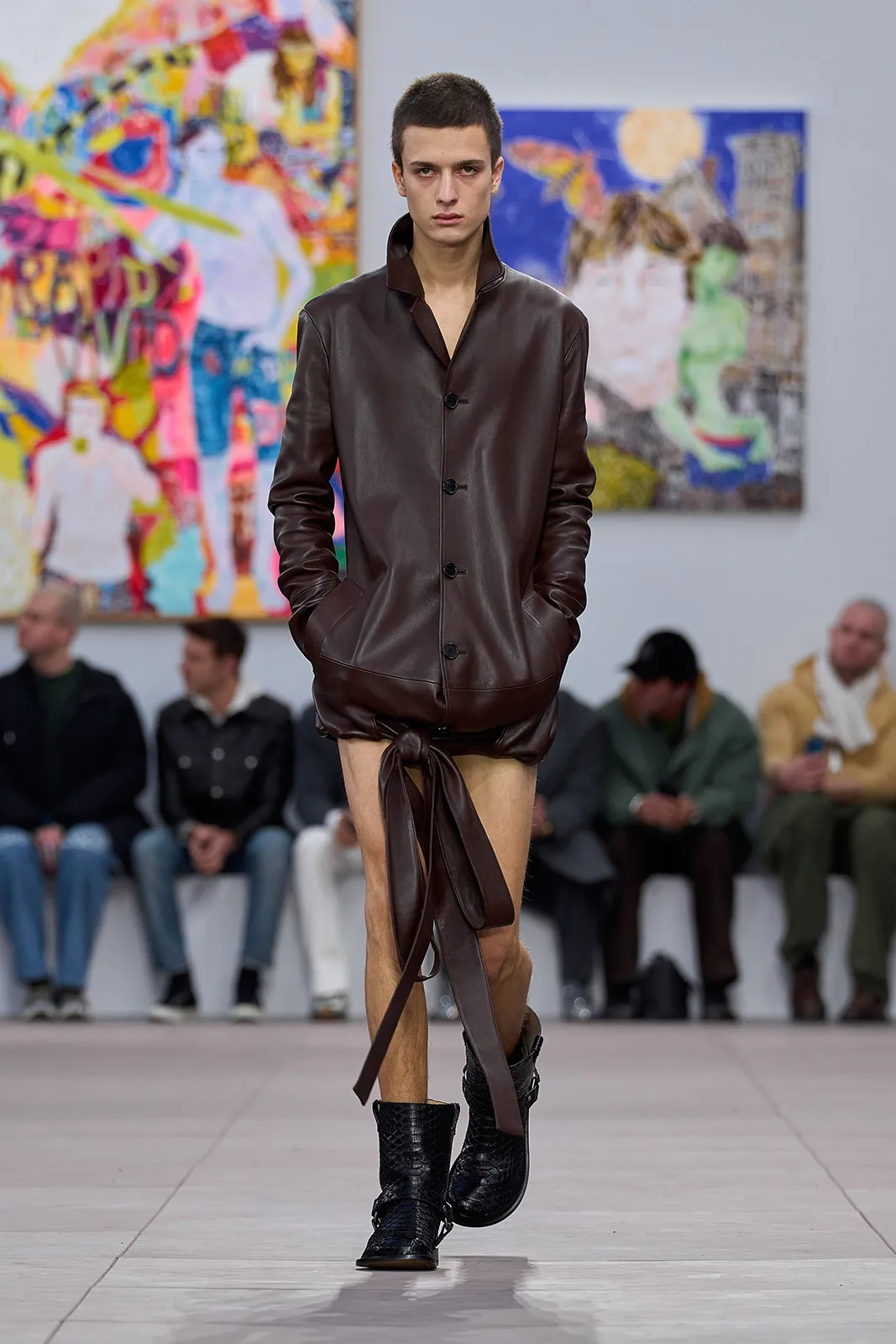 LOEWE_FW24_MW_SHOW_7