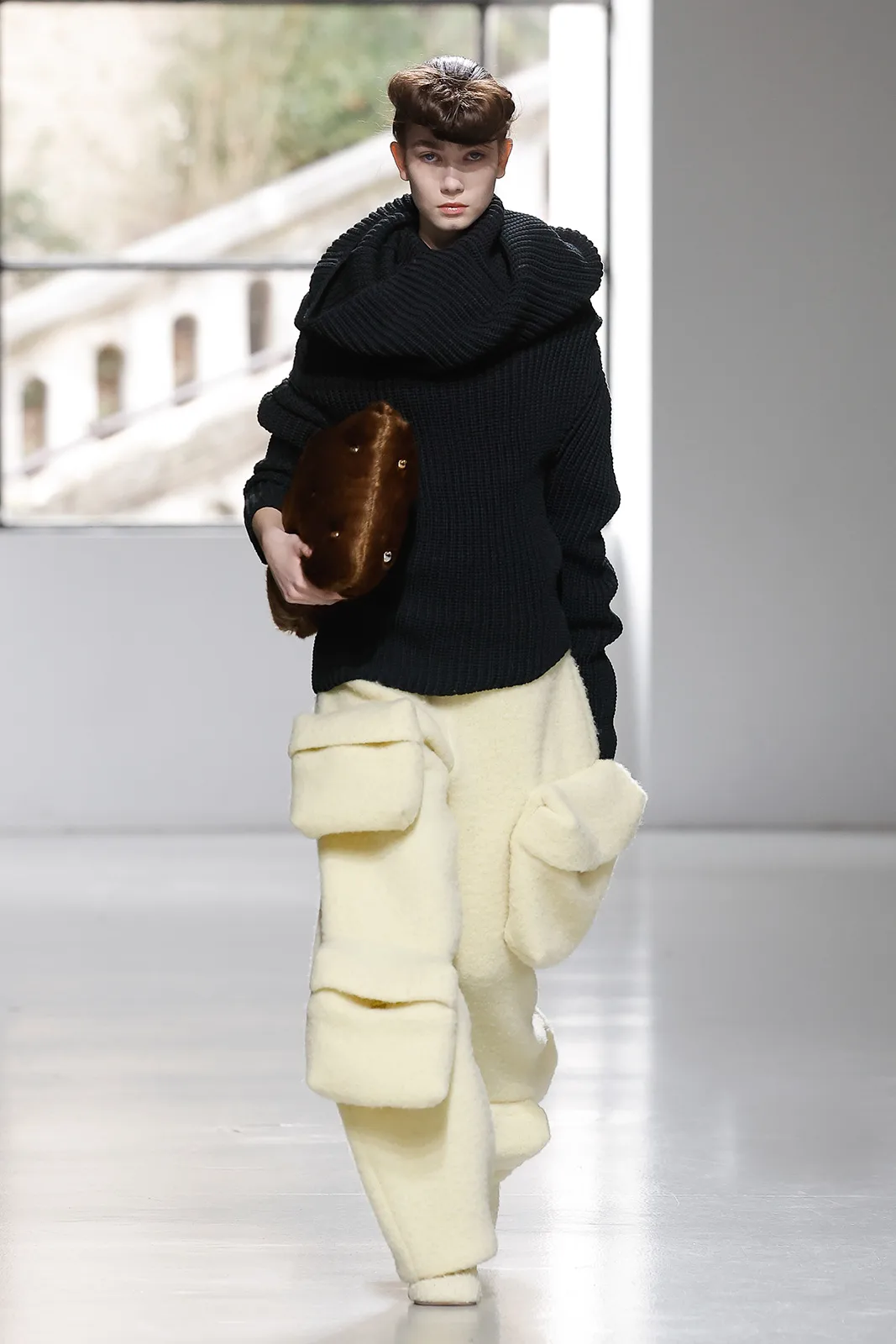 Awake Fw23 Look Press 17