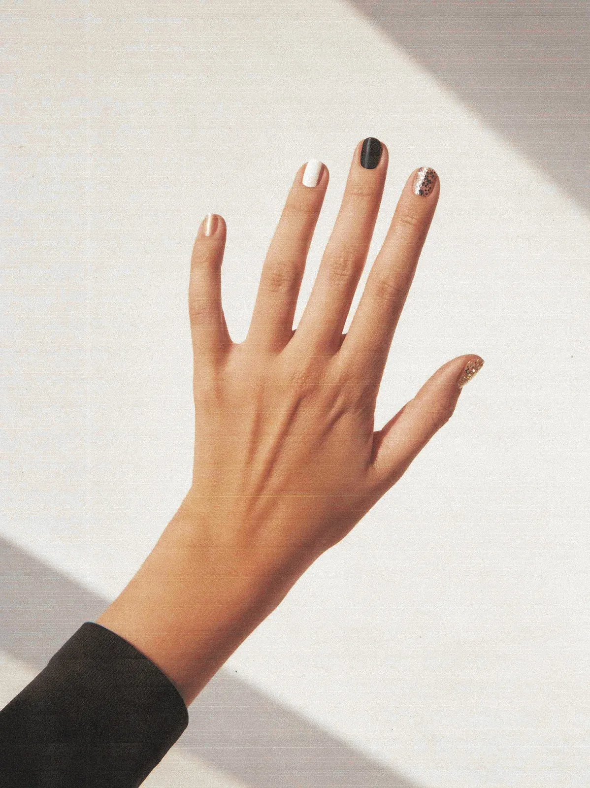 J Hannah Metalmagazine 12
