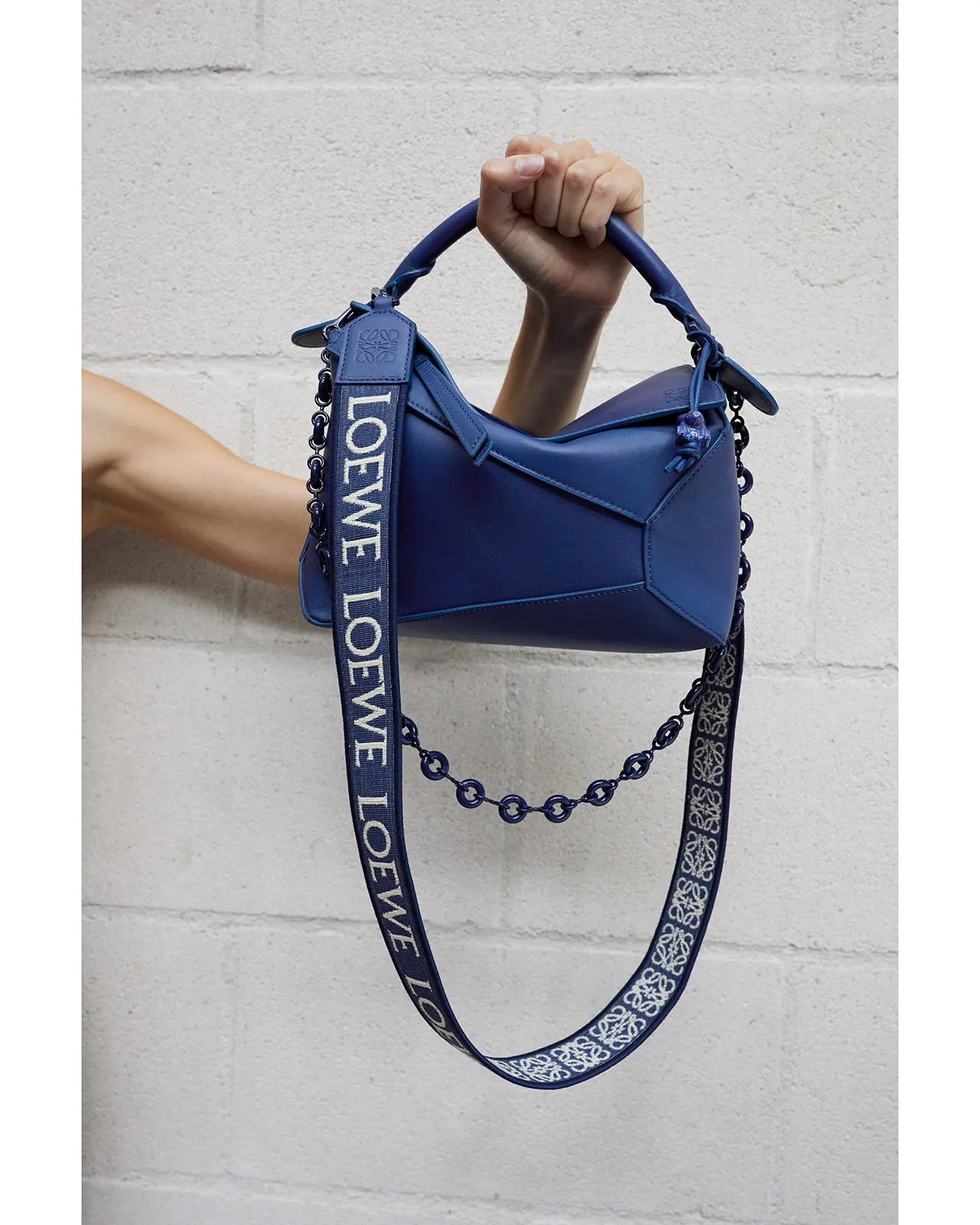 Loewe Spring Summer 2023 Metalmagazine 11