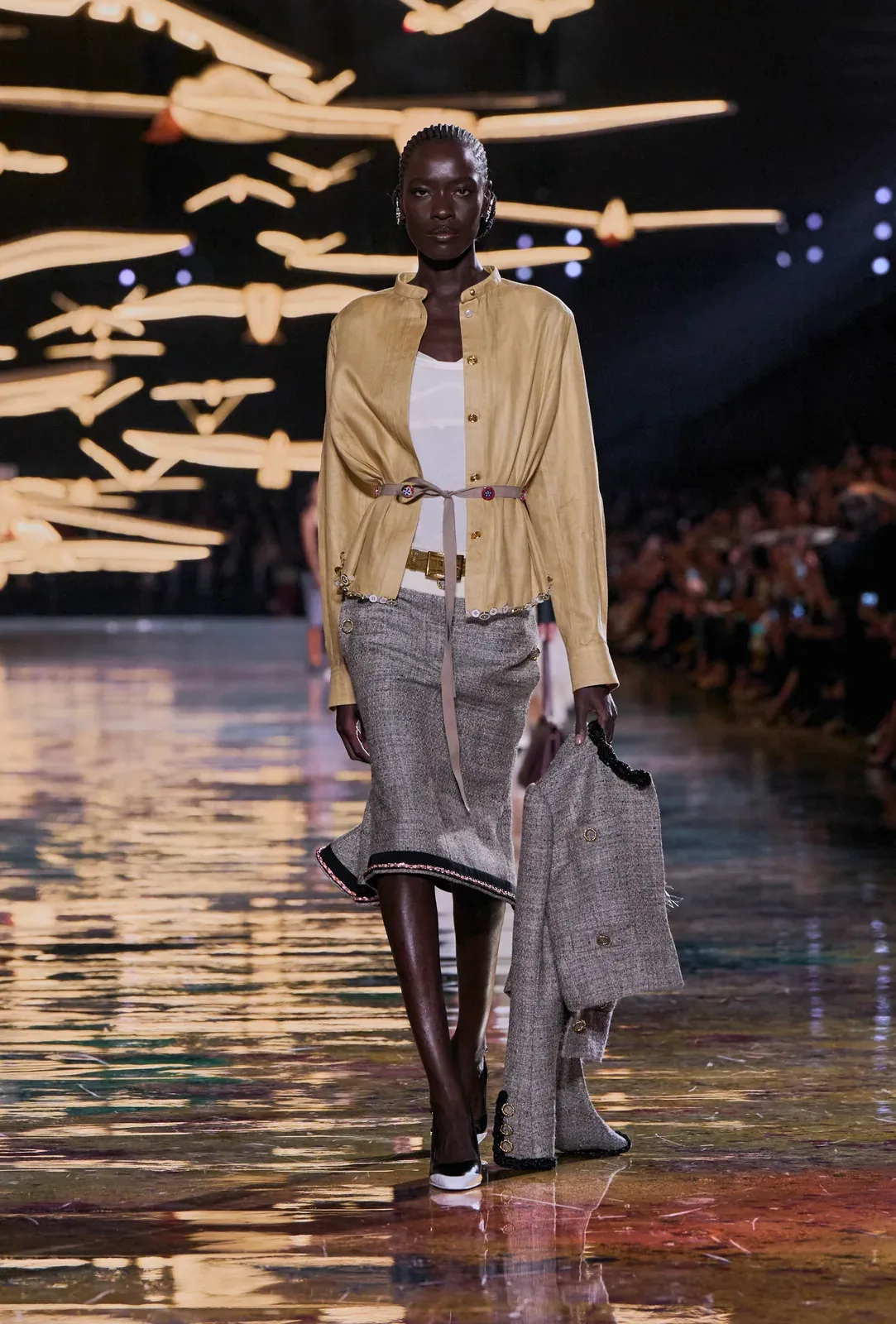 metal-chanel-ss27-07
