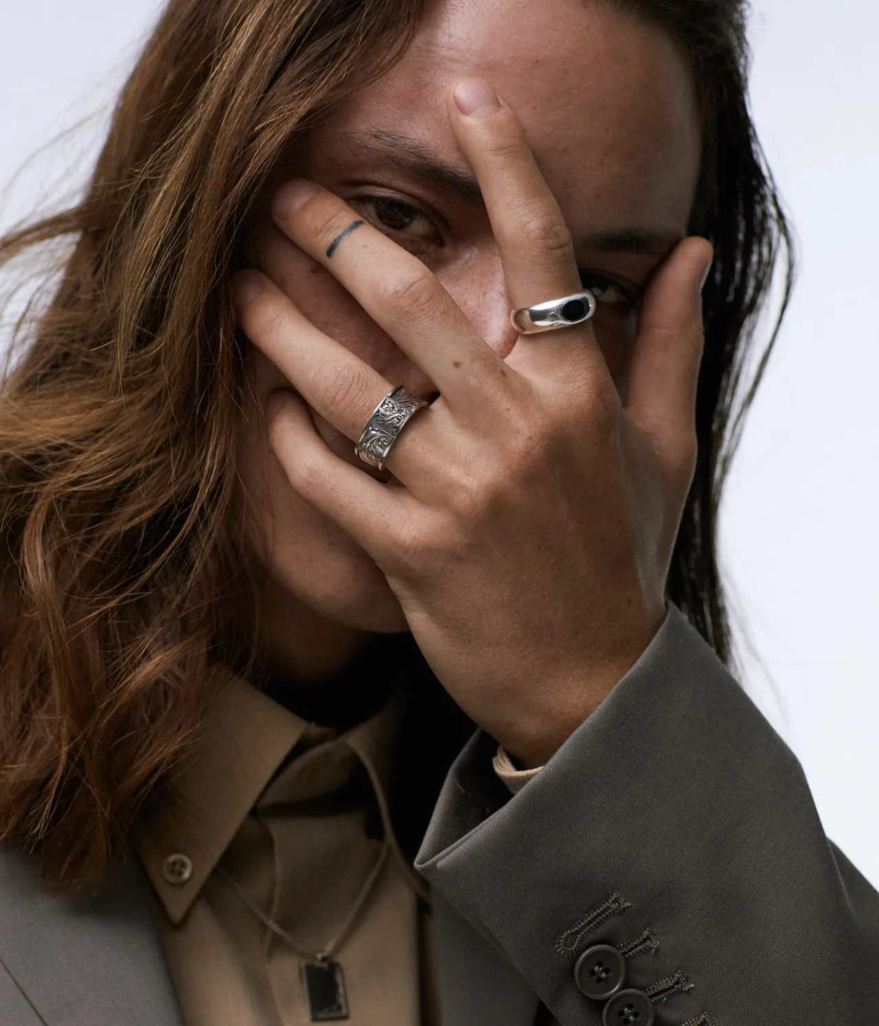 Sar Jewelry Metalmagazine 15