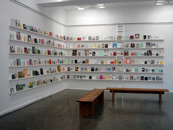 Nieves Books