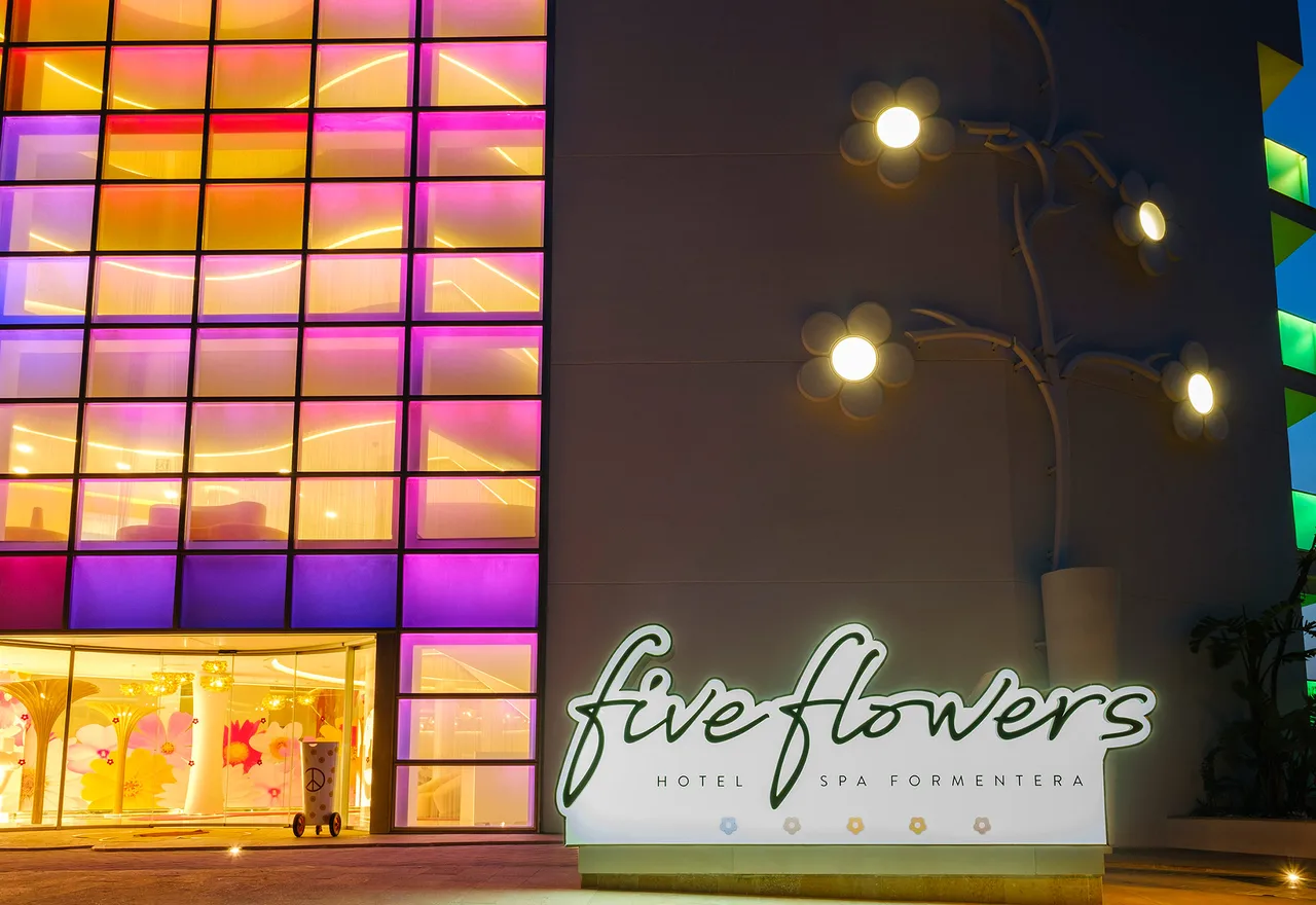 Five Flowers Formentera 22