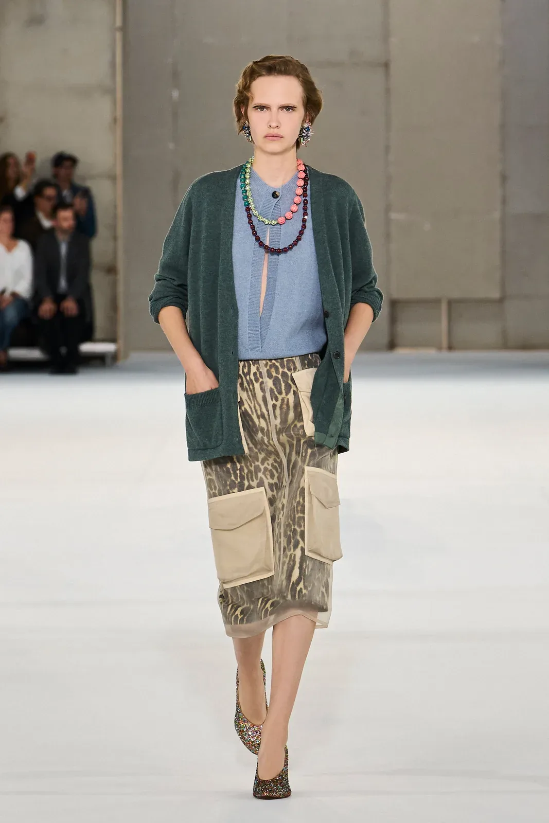 metal-dries-van-noten-ss27-06