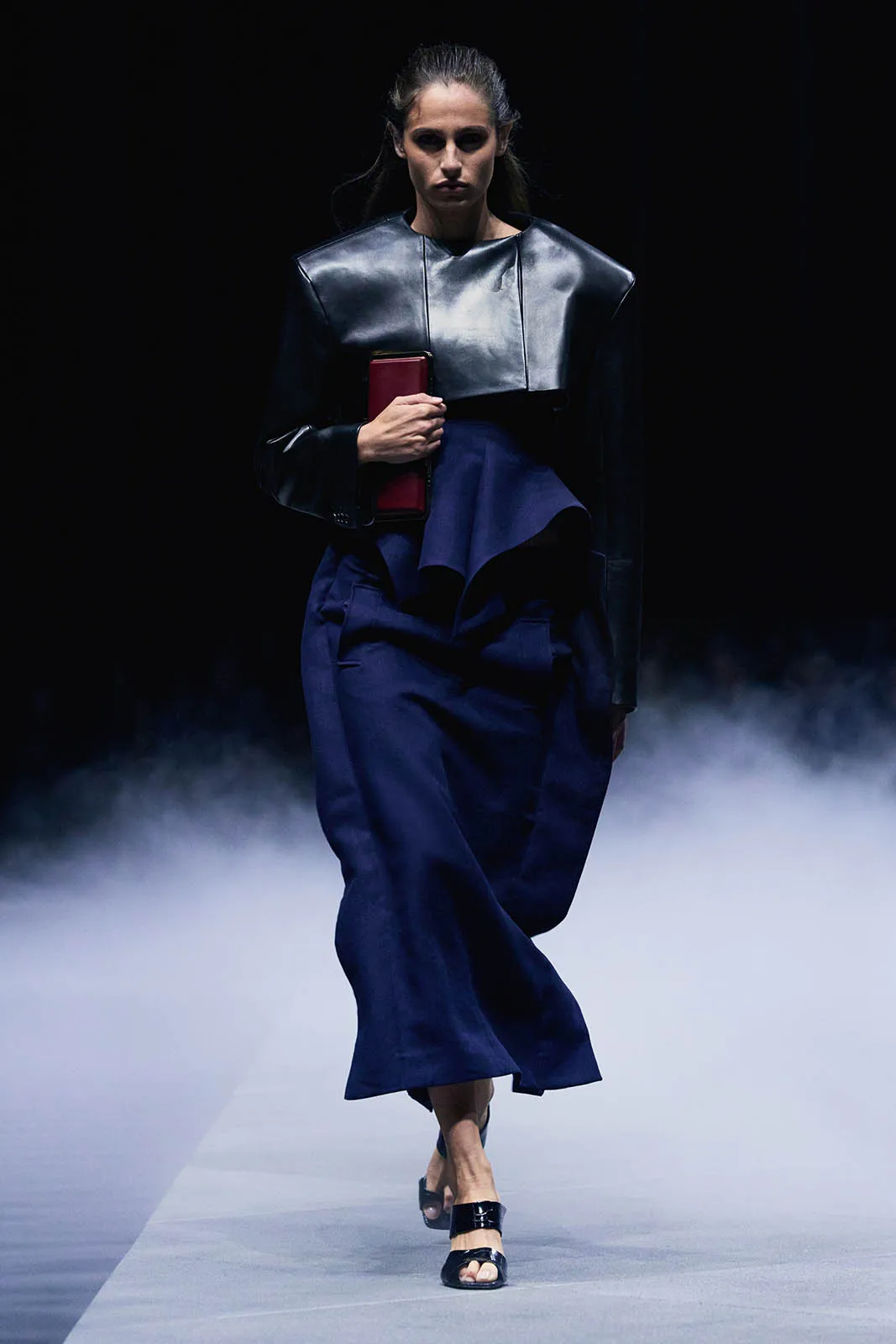 KHAITE_S26_RUNWAY_HANNA-TVEITE_14
