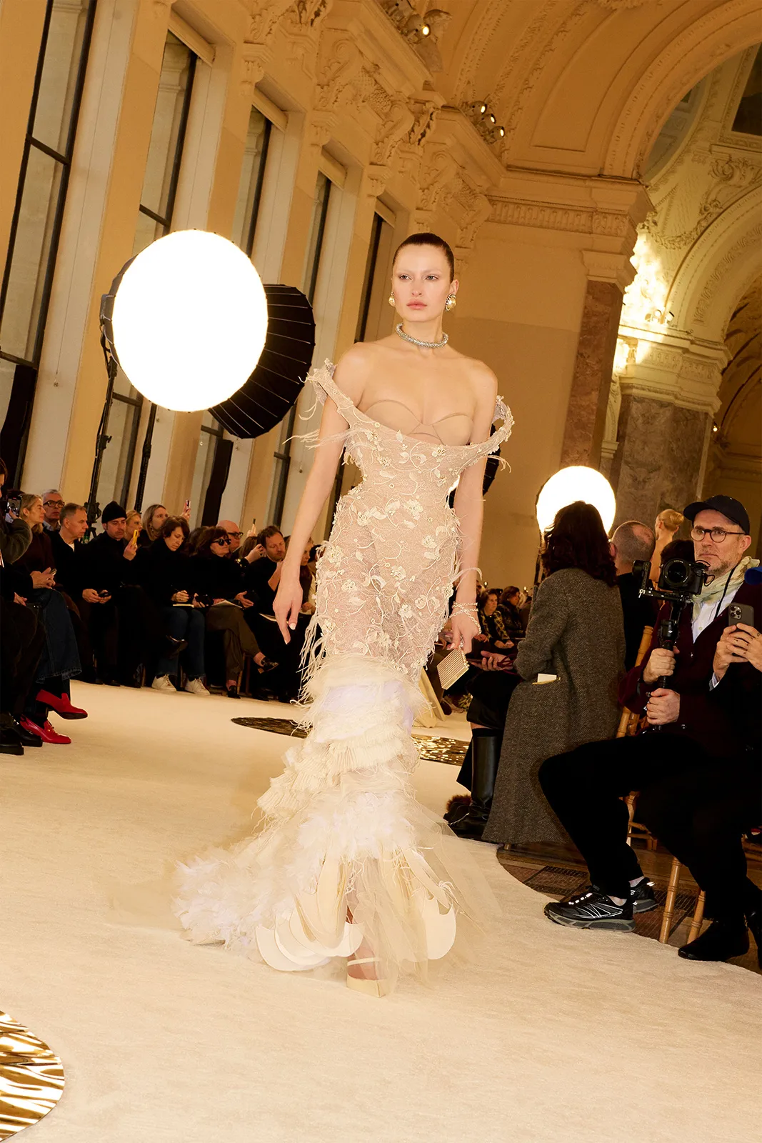 SCHIAPARELLI_HCSS25_LOOK11