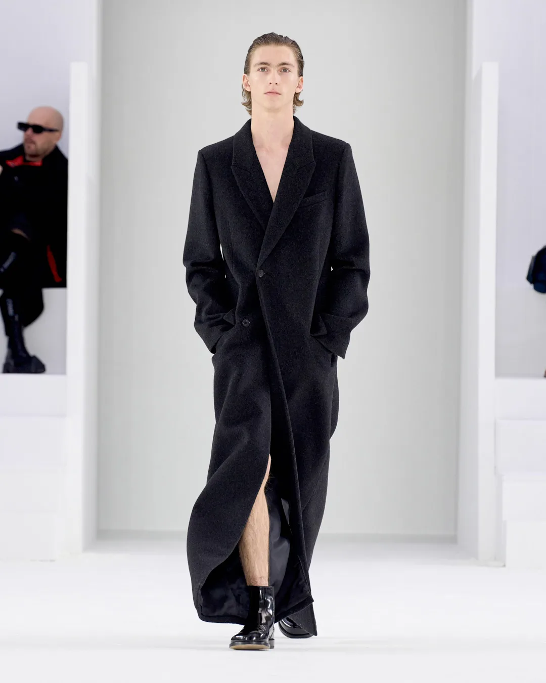 Loewe F W 2023 Metalmagazine 9