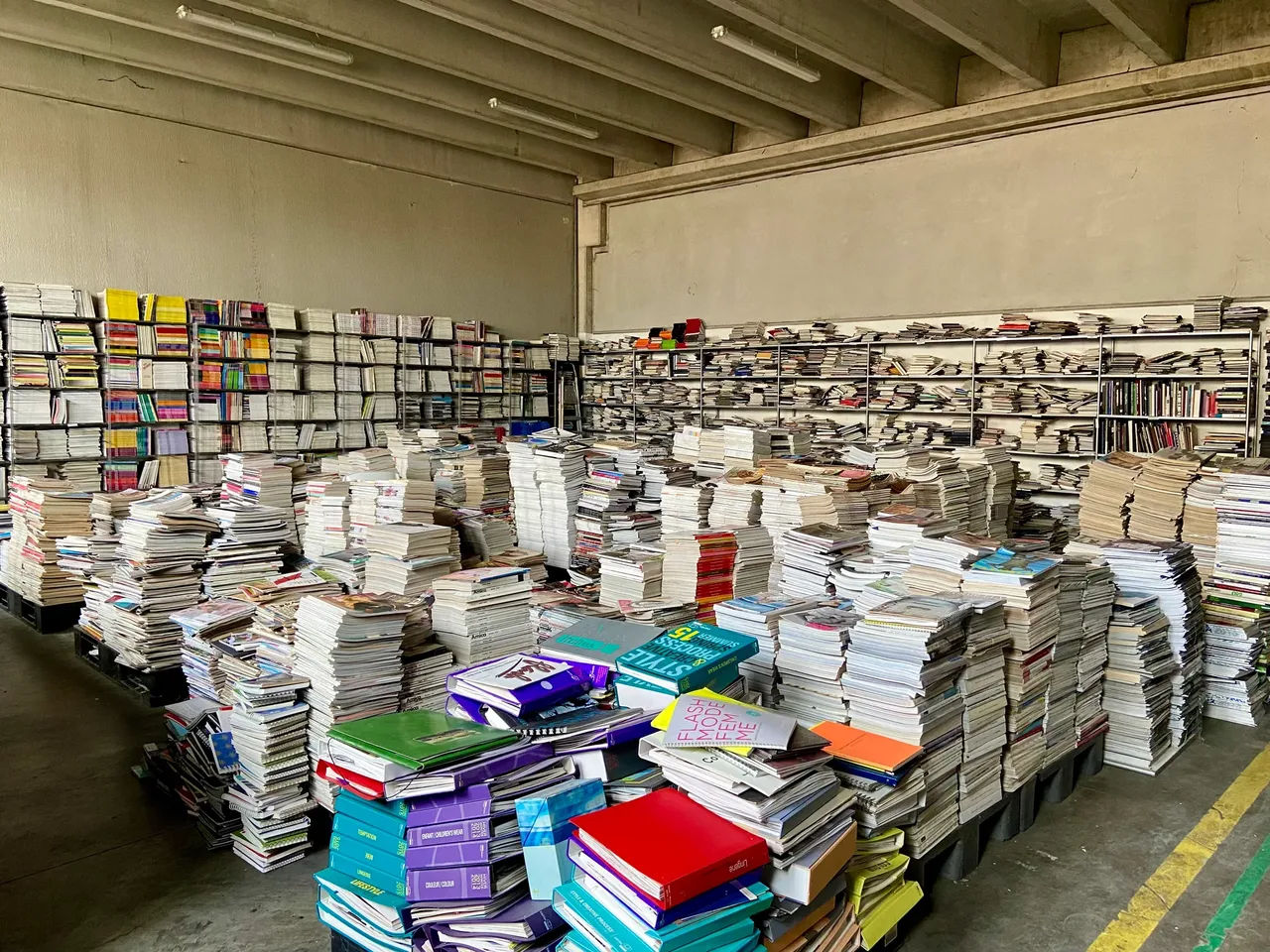metal-milano-fashion-library-09