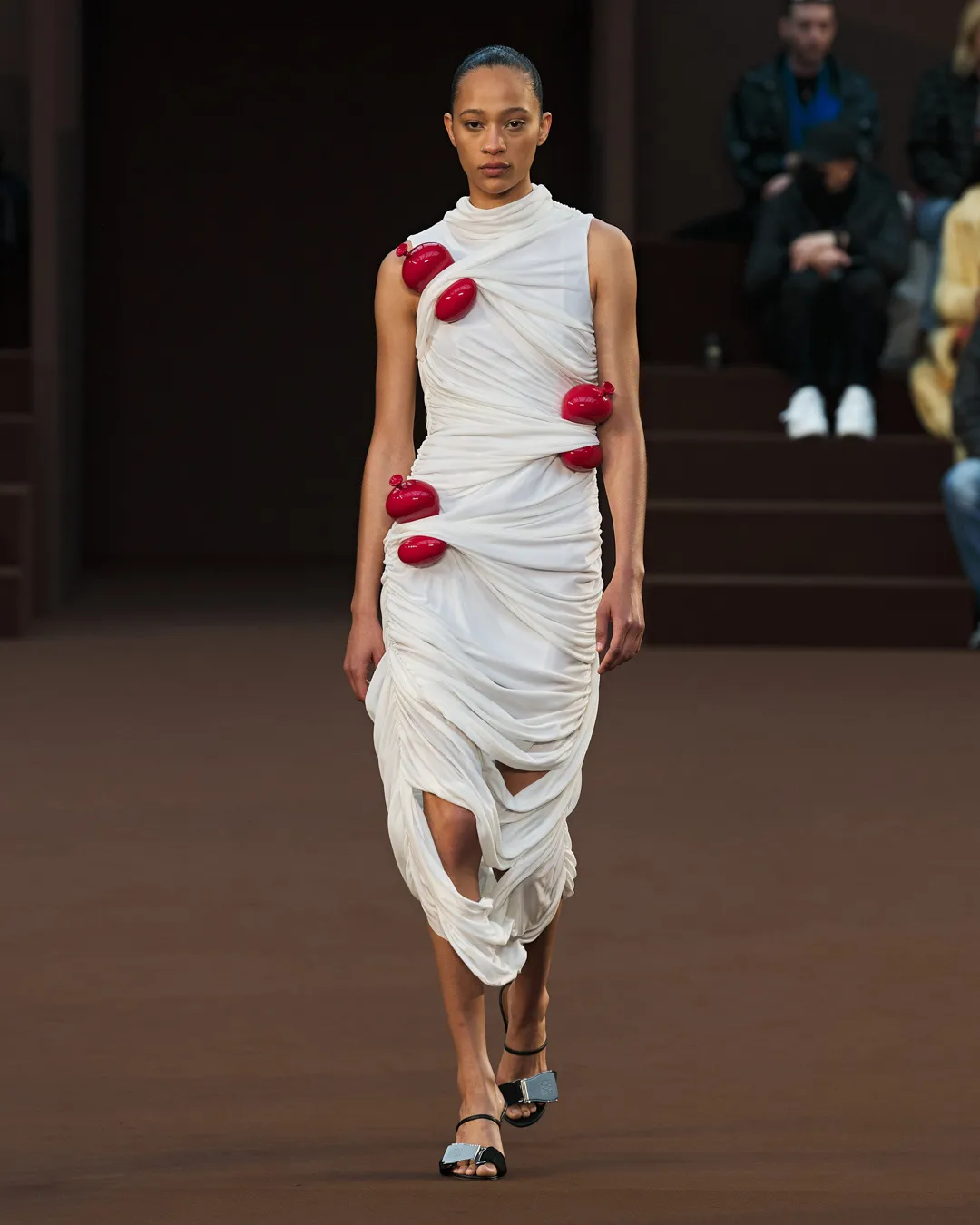 Loewe F W22 Metalmagazine 39