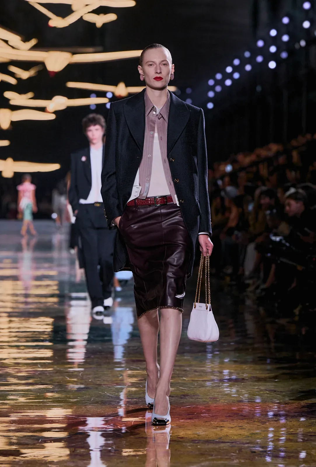 metal-chanel-ss27-23