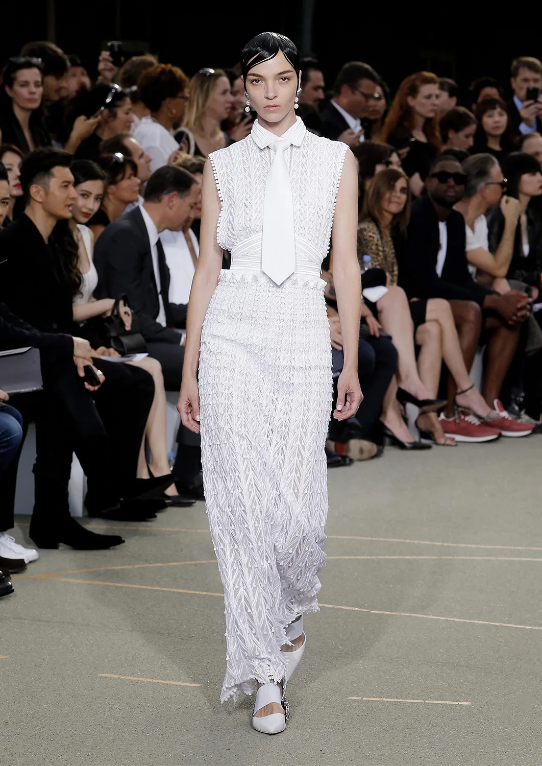 Givenchy S S17 Metalmagazine 36