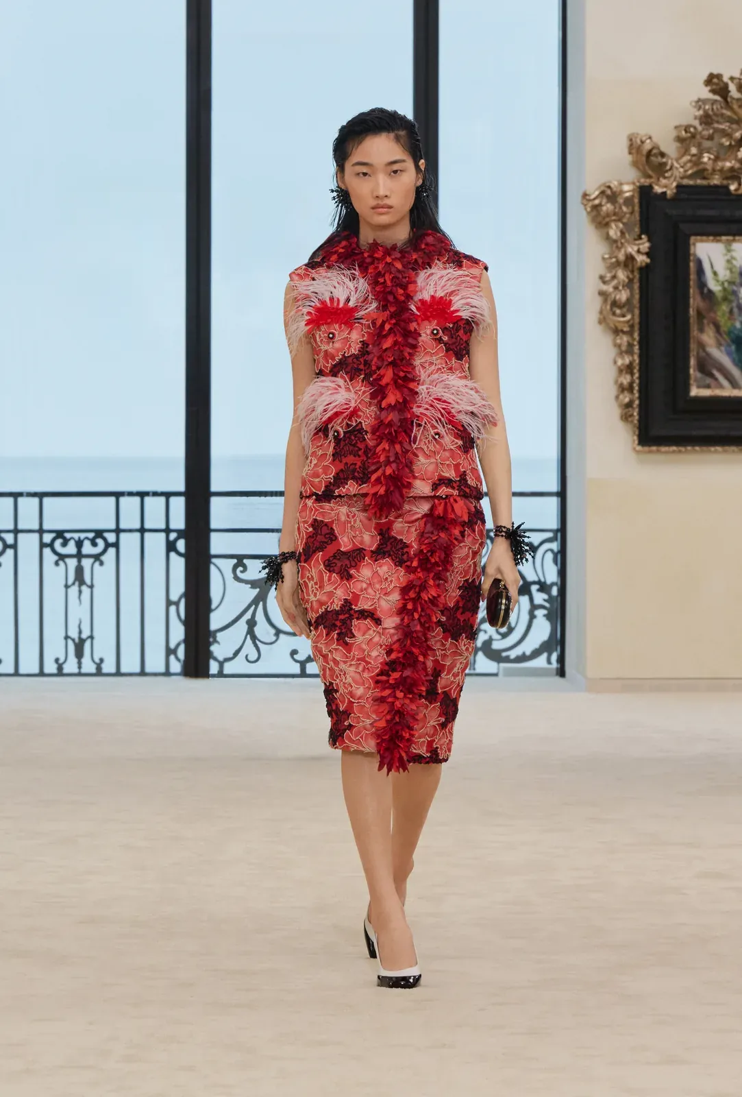metal-chanel-cruise-edit-28.webp