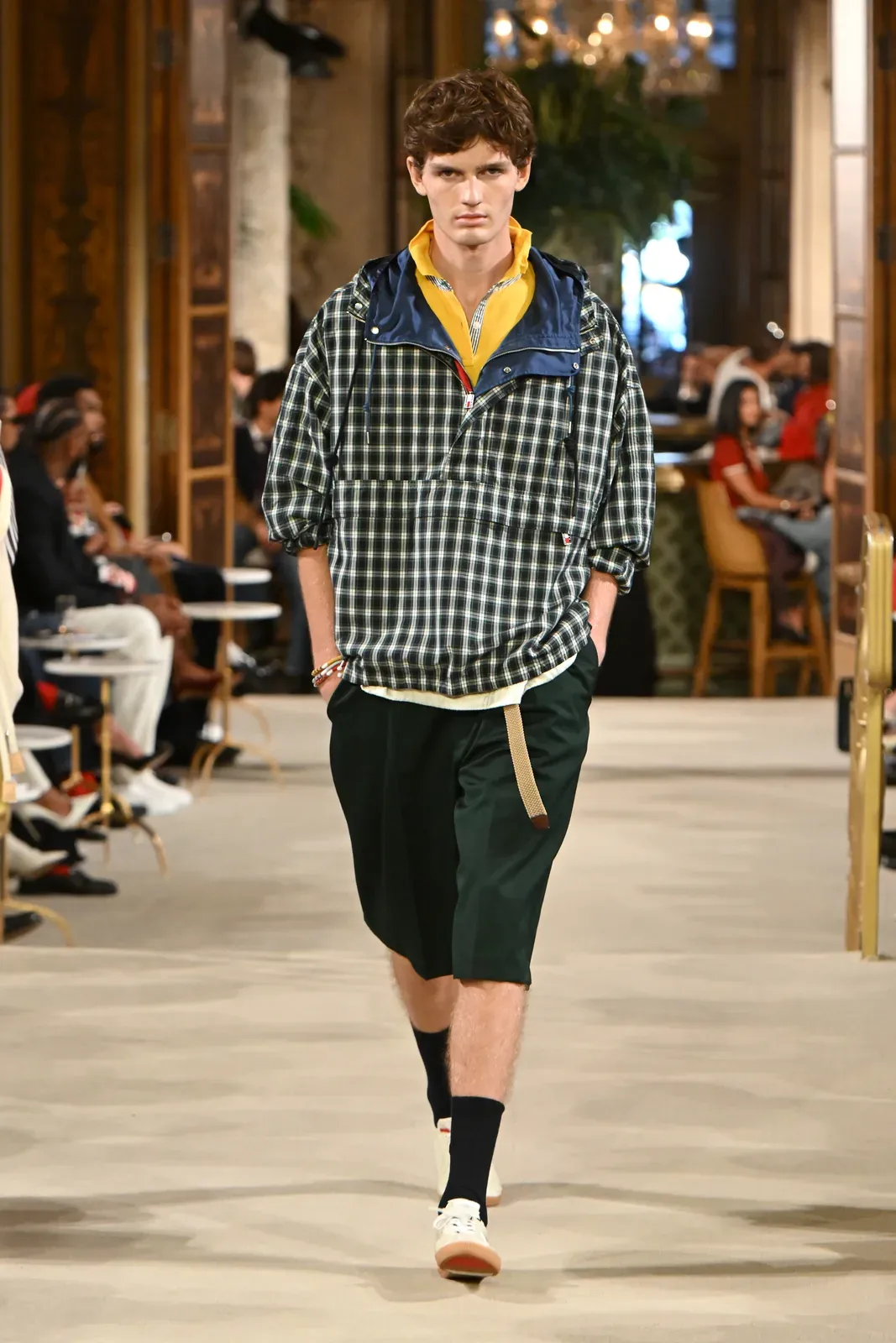 metal-tommy-hilfiger-spring-2027-45