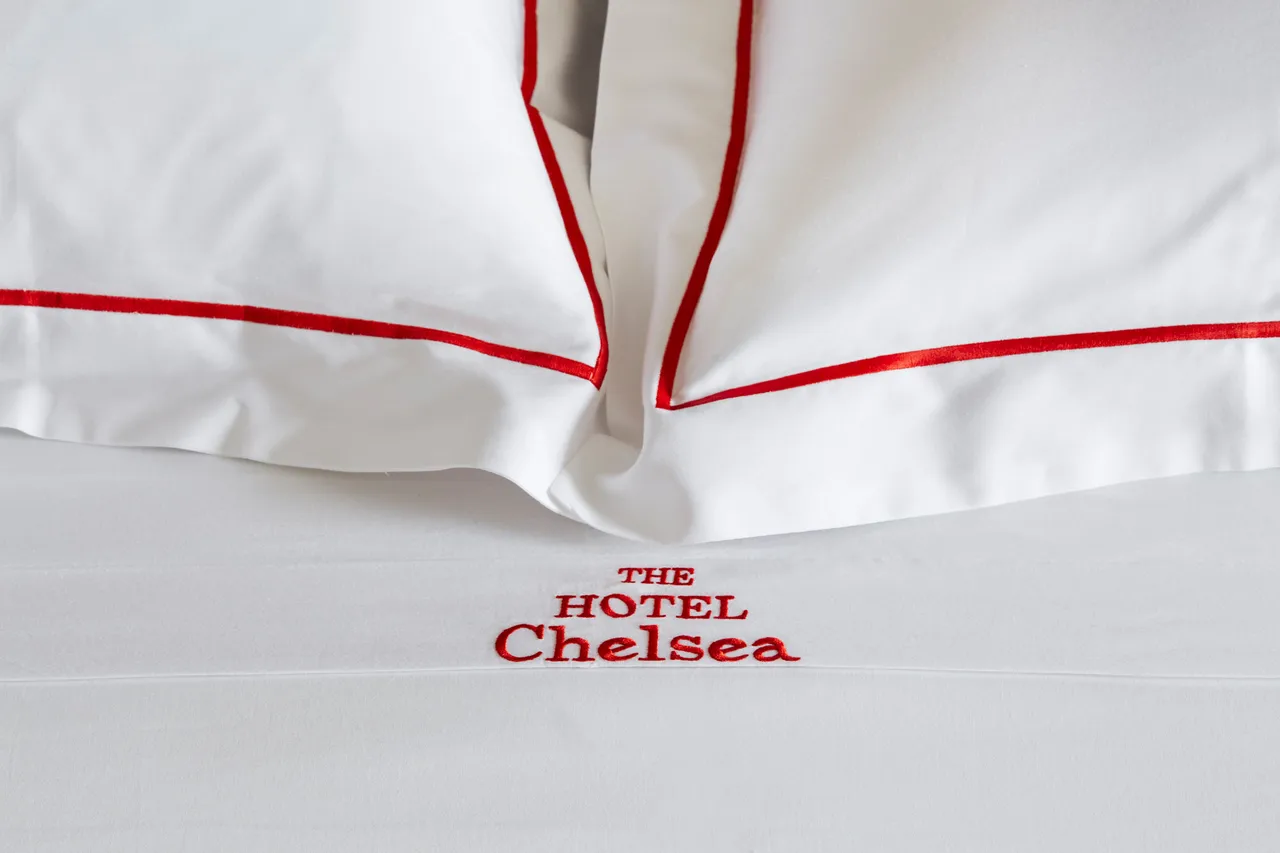 Hotel Chelsea Linen Detail 5 Annie S Chlechter
