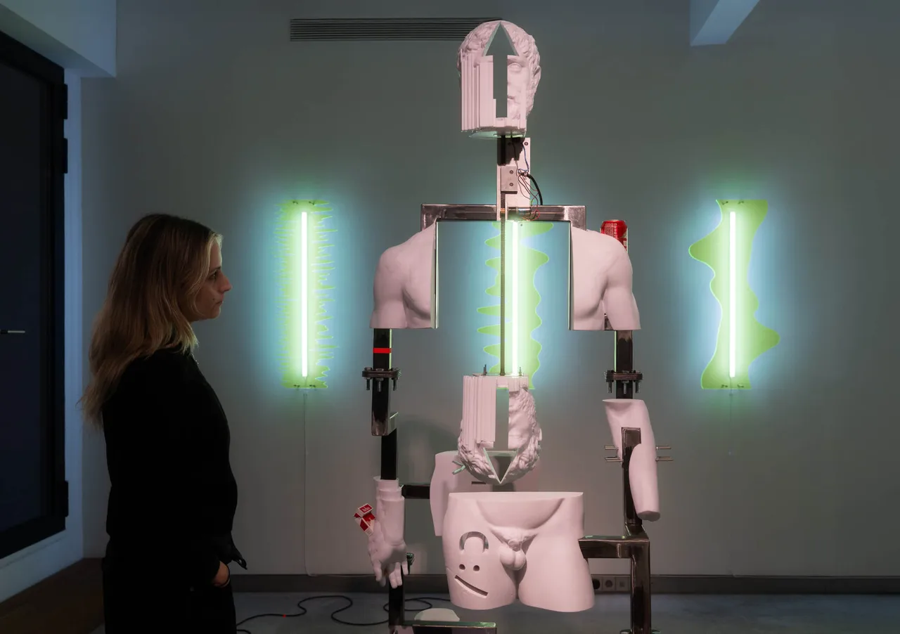 Exhibition View - The Engineering of Comfort - Shinuk Suh - 06