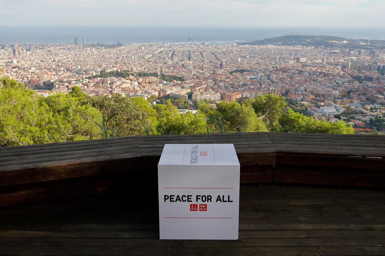 Uniqlo x Peace for All_4