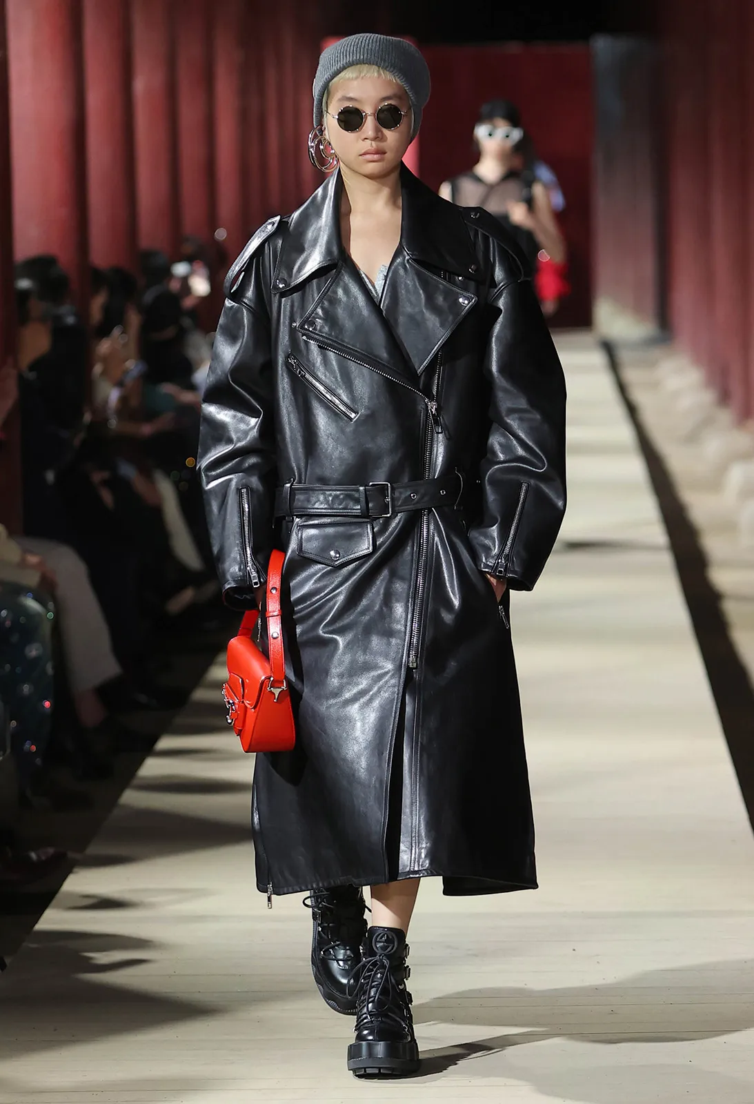 Metal Gucci Cruise 2024 17