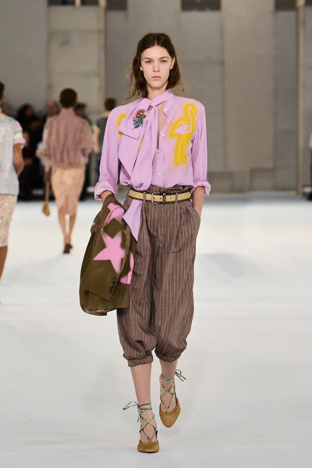 metal-dries-van-noten-ss27-31