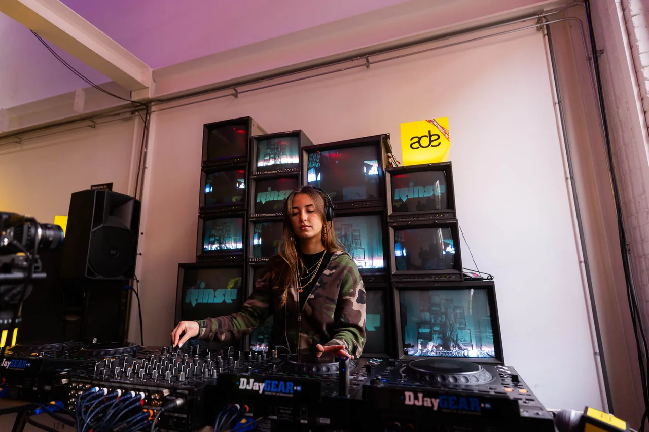 231025_styn[set]LiveRinseFMBroadcast_TomDoms_9003
