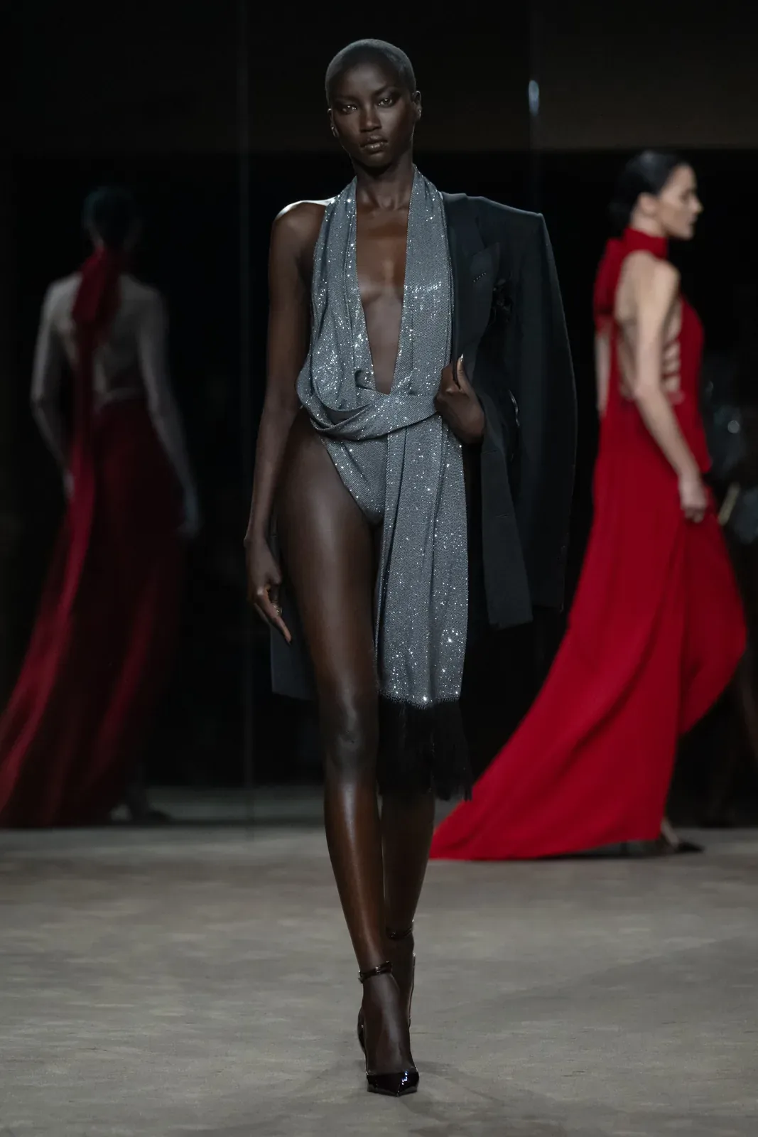 metal-tom-ford-ss27-32