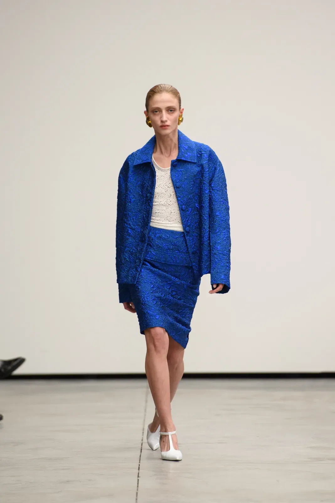 metal-mercedes-benz-fashion-week-tbilisi-04-ingorokva-04