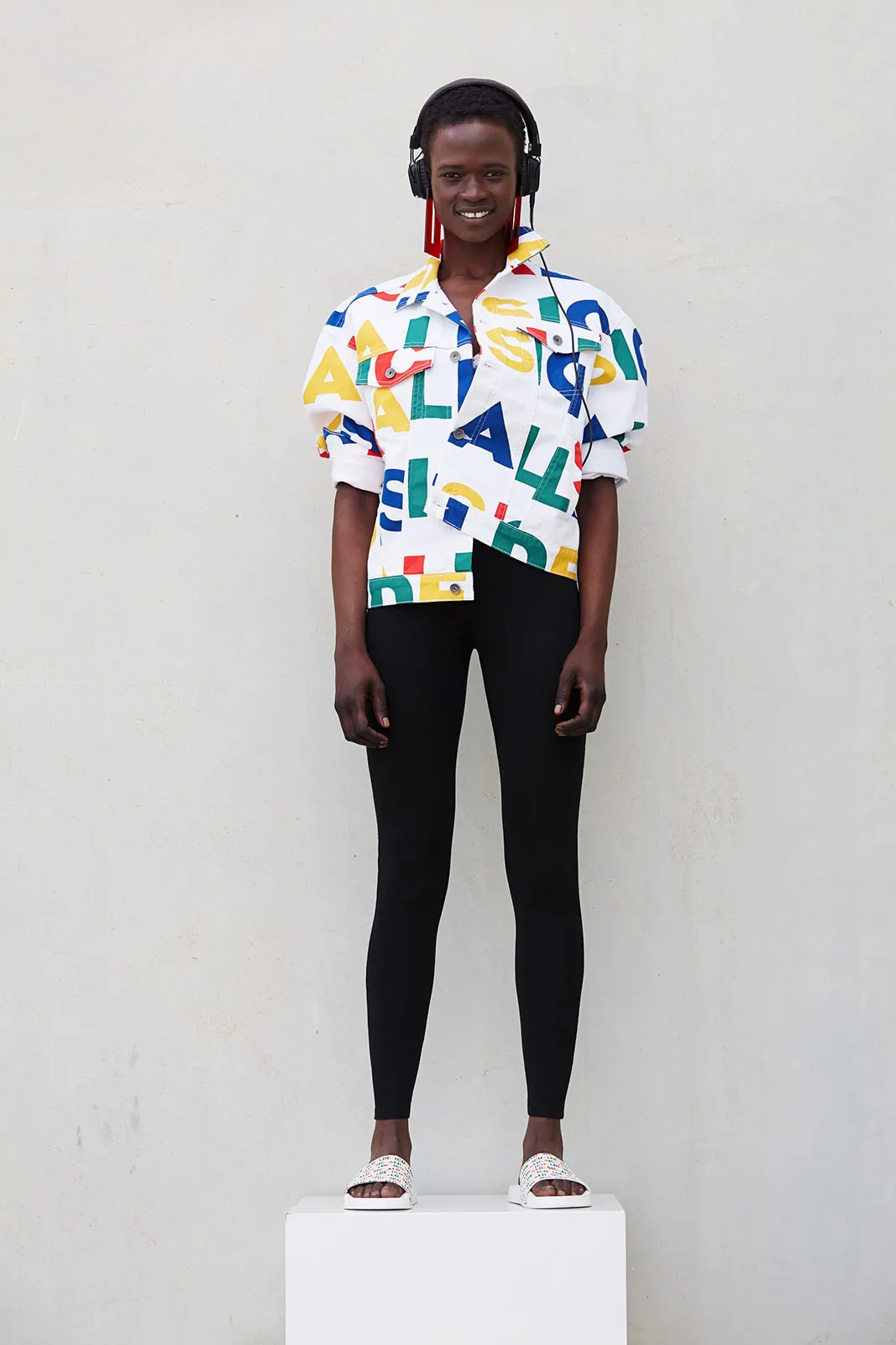 Desigual in Beta Metalmagazine 5