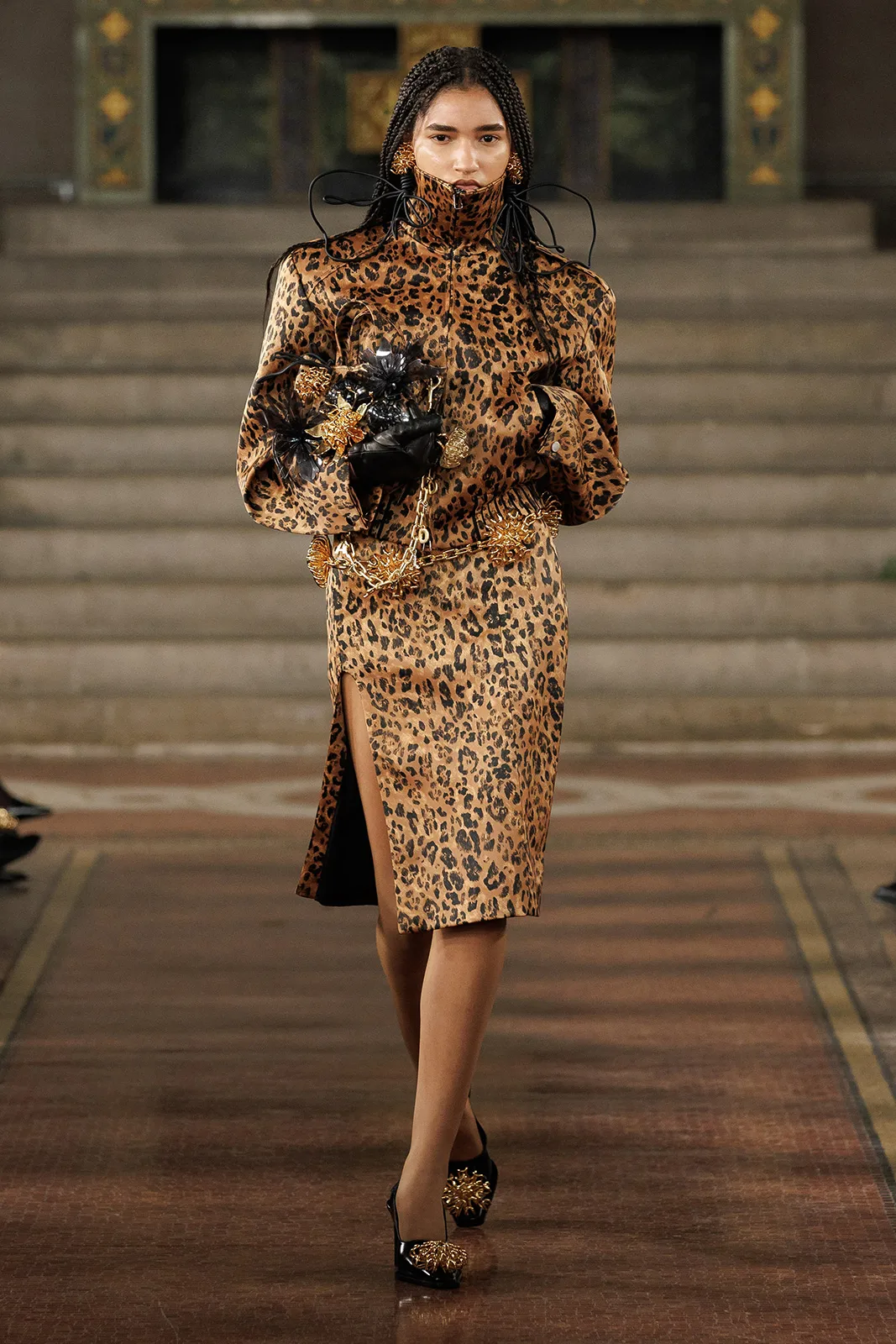 Palomo-Spain_SS25_Runway_press_look24