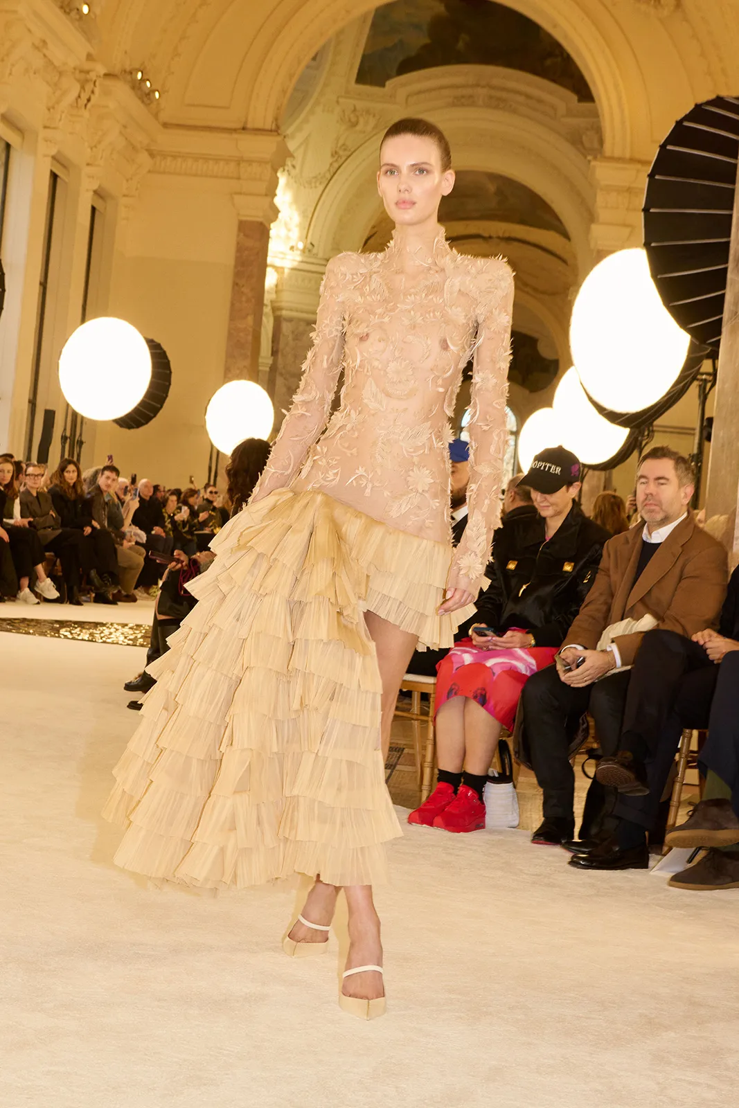 SCHIAPARELLI_HCSS25_LOOK1