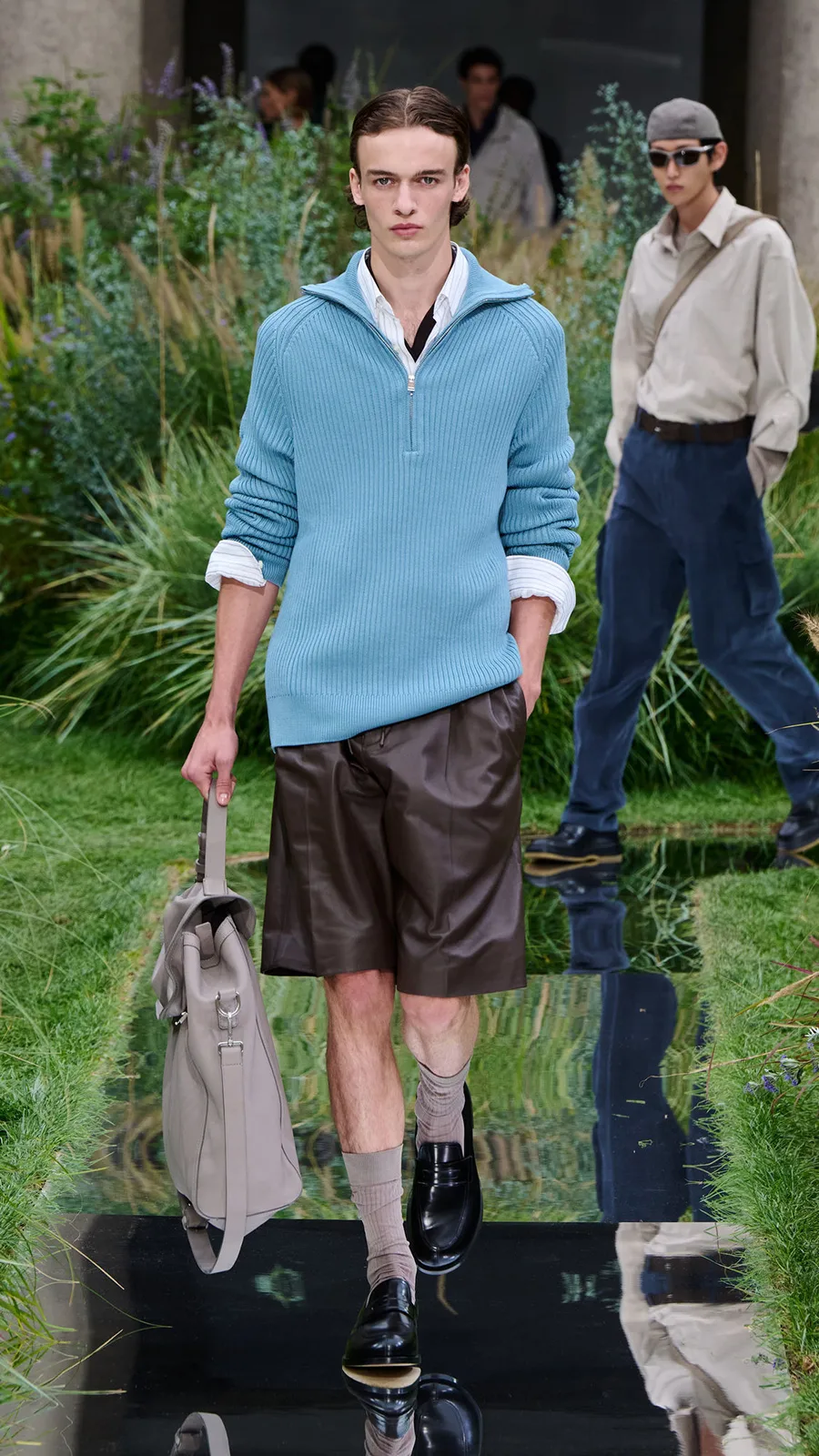 BOSS_SHOW_SPRING_SUMMER_2025_MILAN_9X16_Look_23__image-mid-res