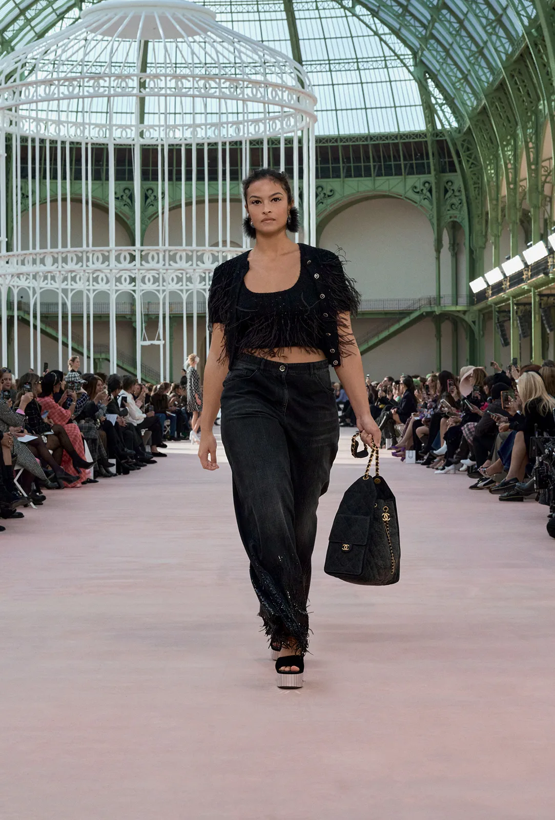 metal-chanel-ss-25-19