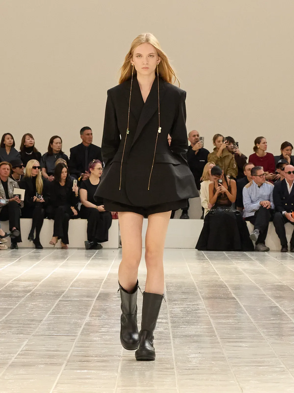 metal-balenciaga-ss27-19