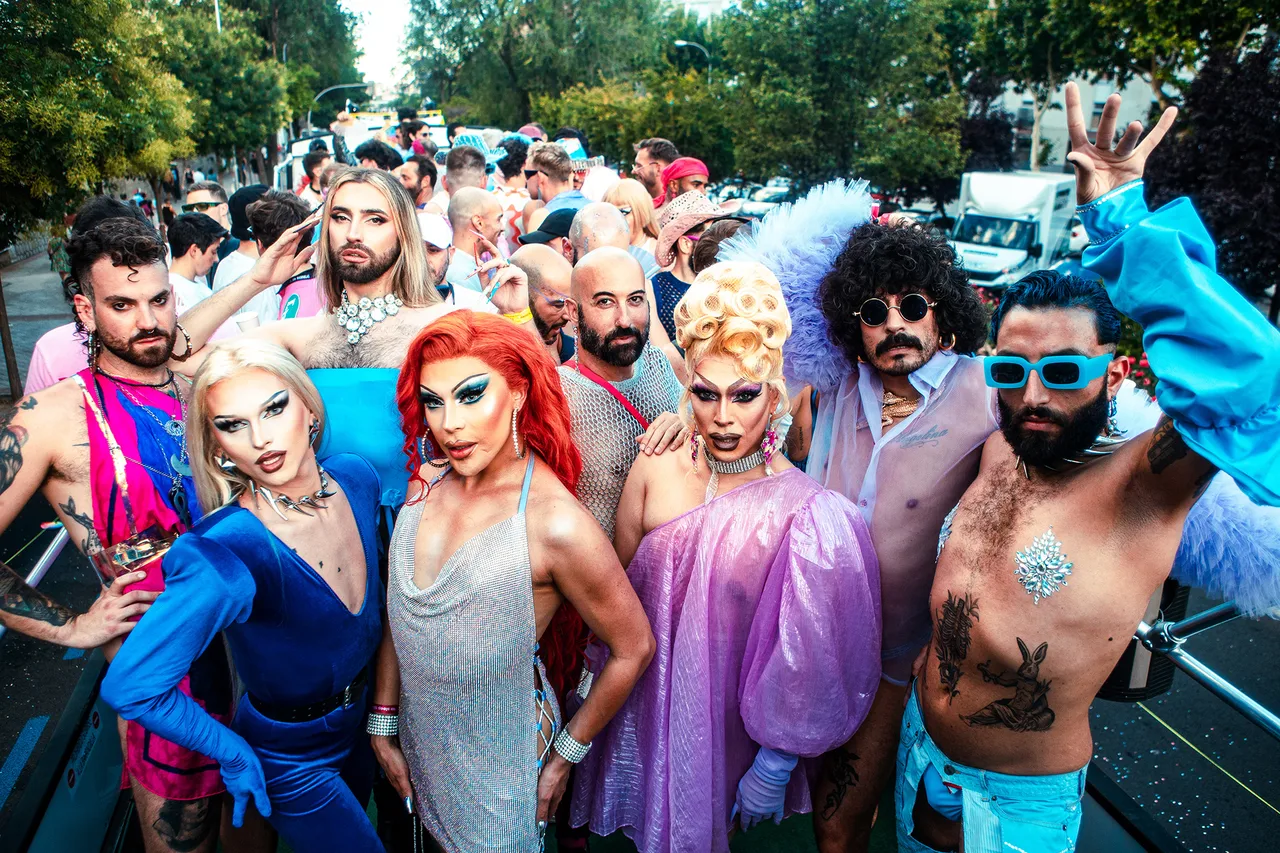 Pride Tsh 12