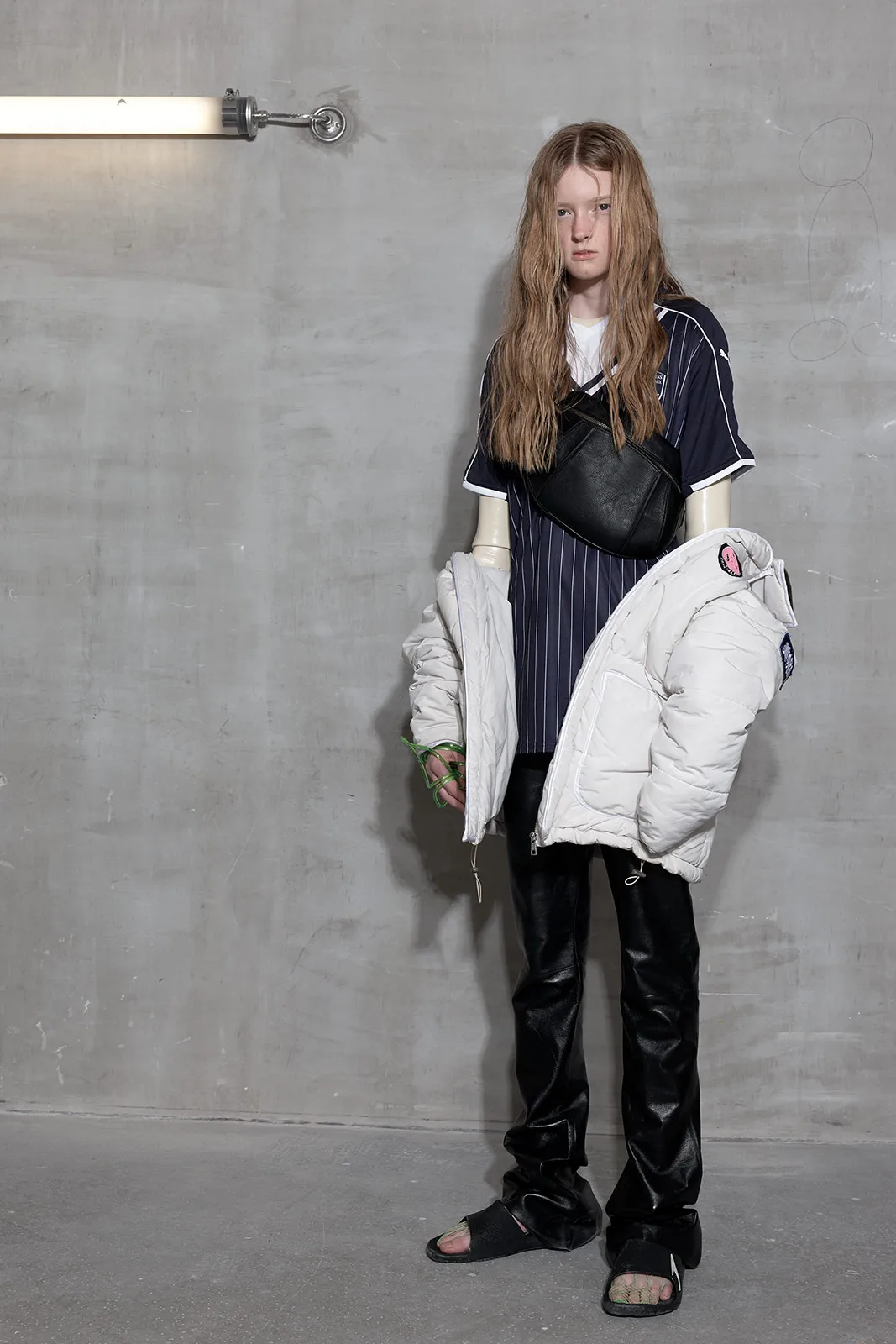 Coco Neuville Metalmagazine 10